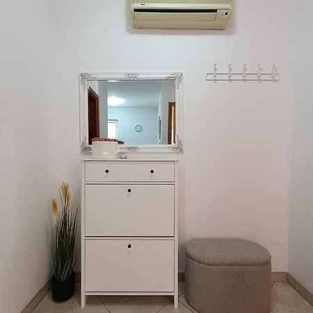 Apartments Kraljic I Башка Екстер'єр фото
