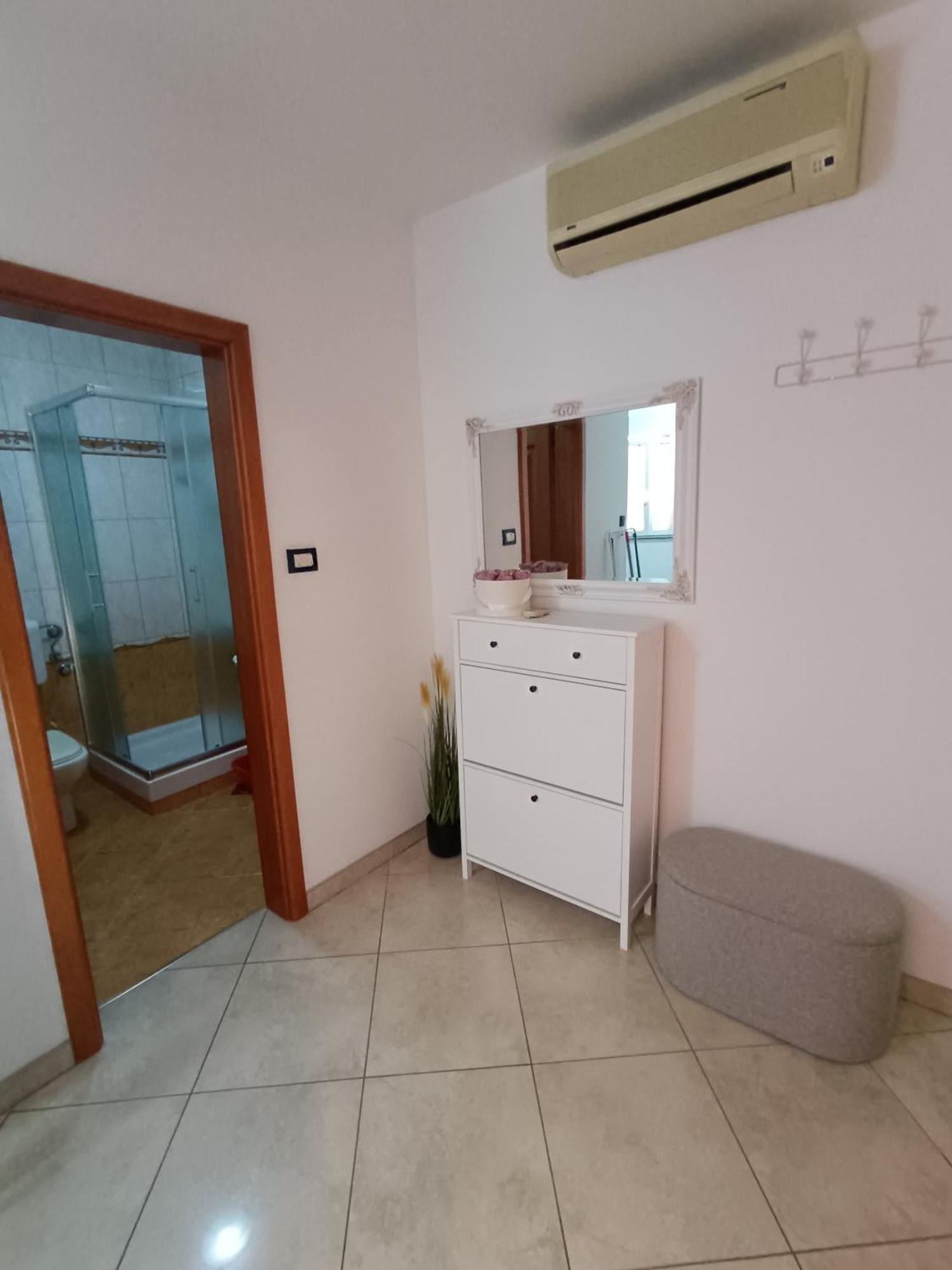 Apartments Kraljic I Башка Екстер'єр фото