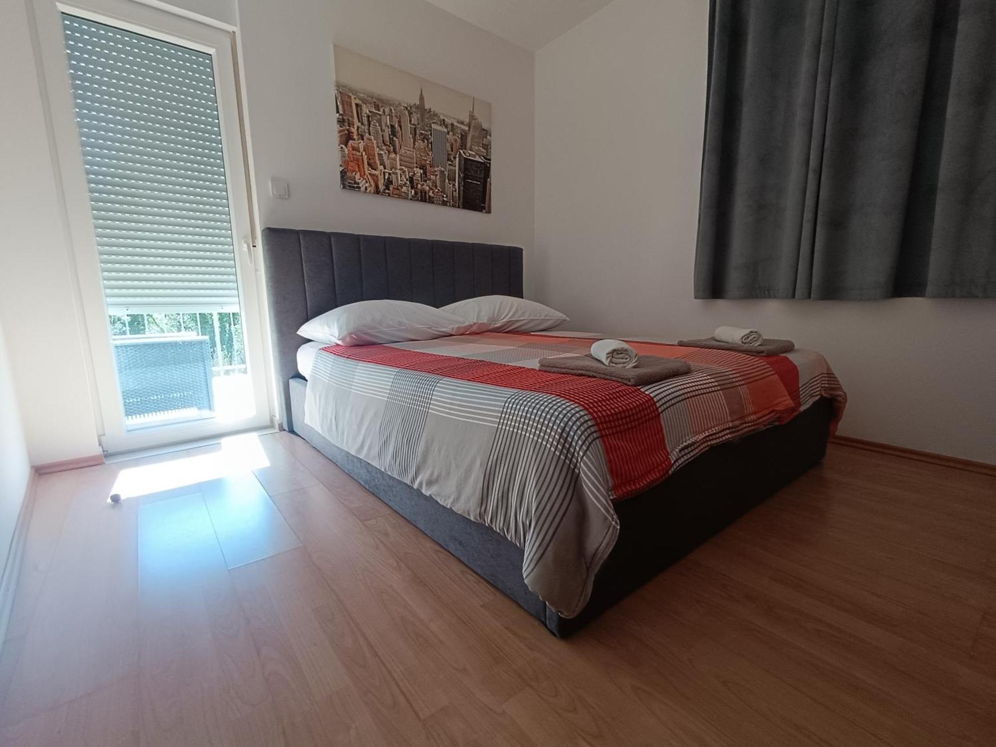 Apartments Kraljic I Башка Екстер'єр фото