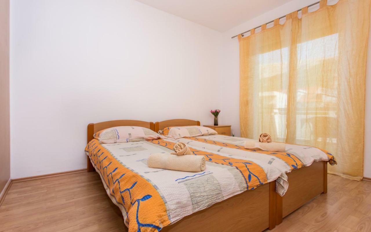 Apartments Kraljic I Башка Екстер'єр фото